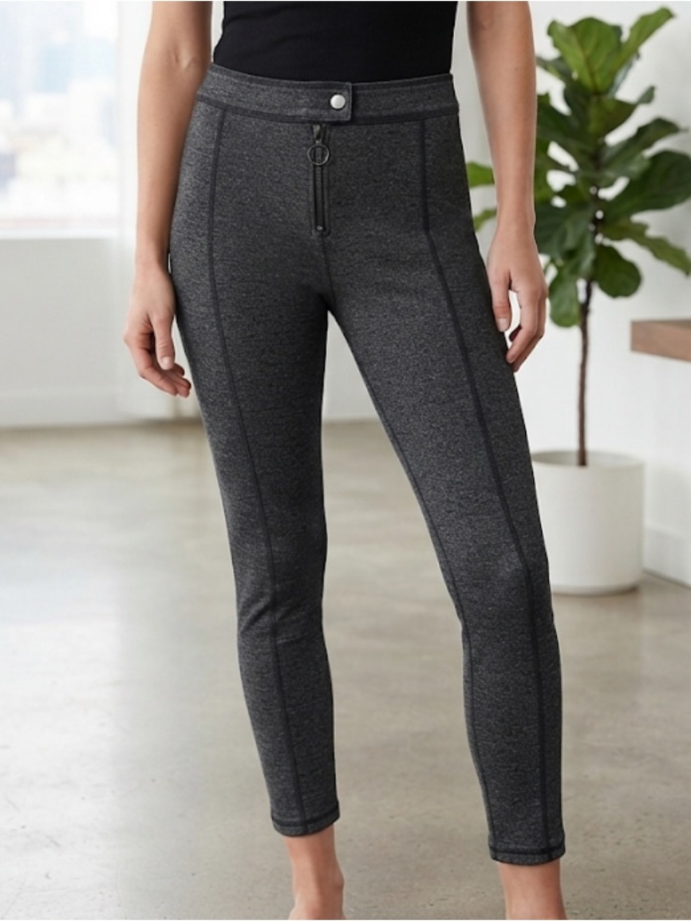 LOU & GREY Slim Fit Cropped Pants Grey Large